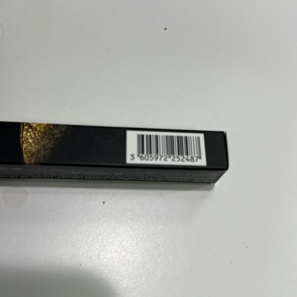 Urban Decay Double-Ended Eyeliner and Top Coat Wired Collection - Picture 4 of 4